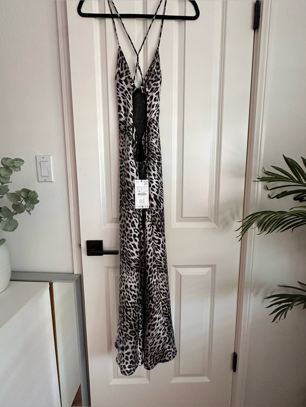 Zara Black and White Animal Print Maxi Dress (size S) NWT - Picture 3 of 5